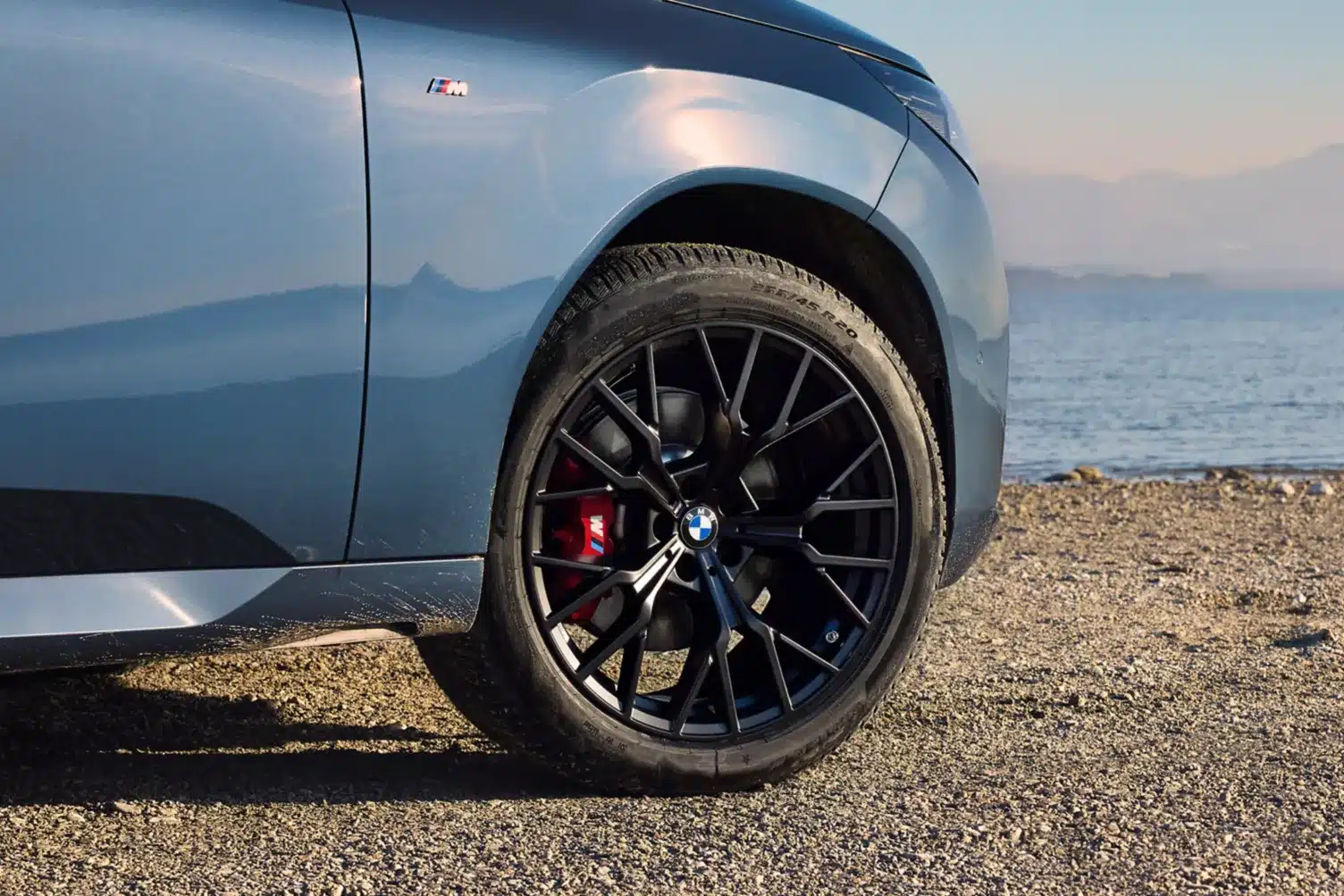 accessories-hub_tyres_winter_20-inch_light-alloy-wheel-911m_optional-1-3to2